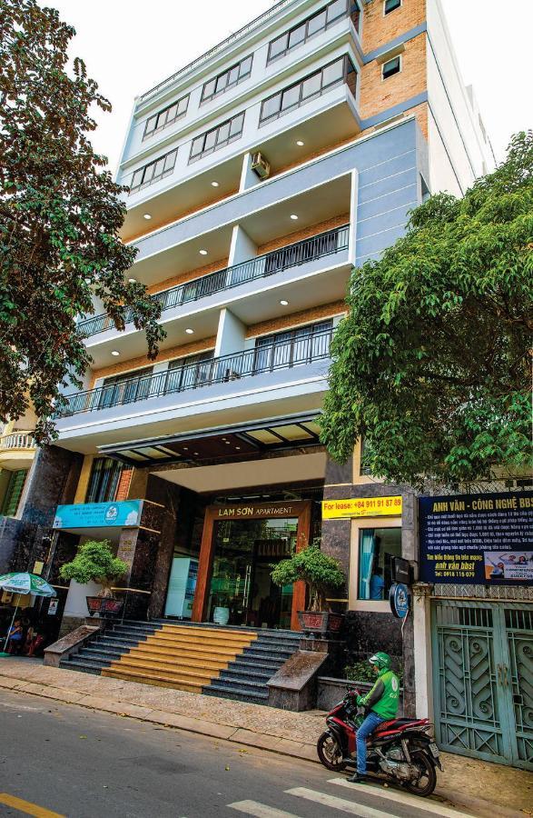 Can Ho Dich Vu Cao Cap San Bay Tan Son Nhat Ho Chi Minh City Exterior photo