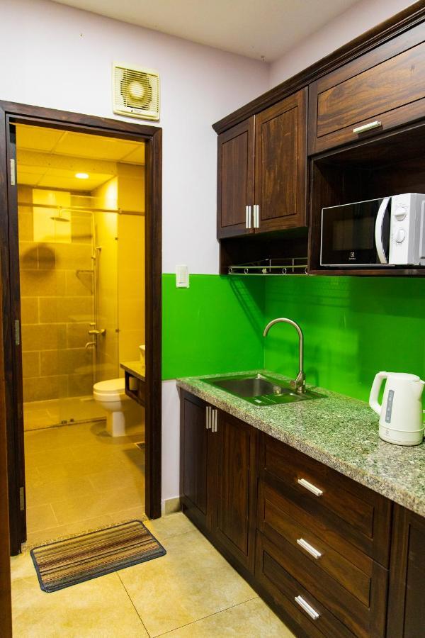 Can Ho Dich Vu Cao Cap San Bay Tan Son Nhat Ho Chi Minh City Exterior photo